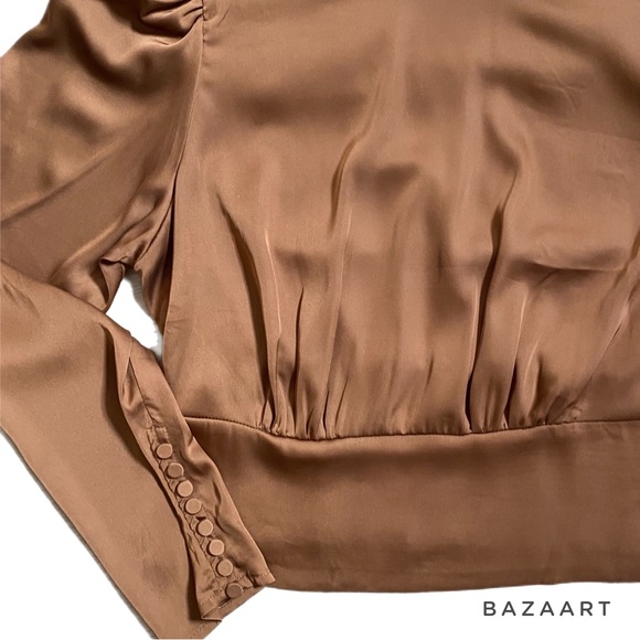Crop silk blouse - Picture 7 of 7